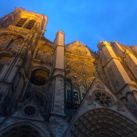 L'Amantine Chambres D'Hotes Et Gite Bourges Esterno foto