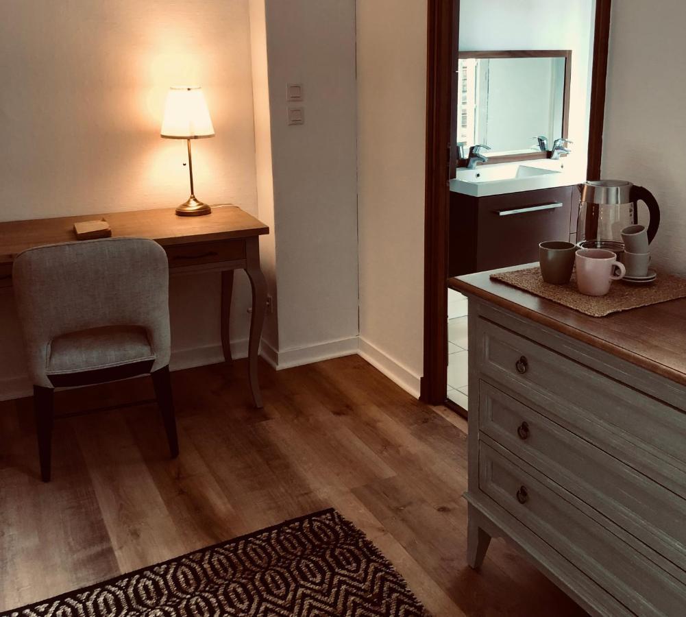 L'Amantine Chambres D'Hotes Et Gite Bourges Esterno foto