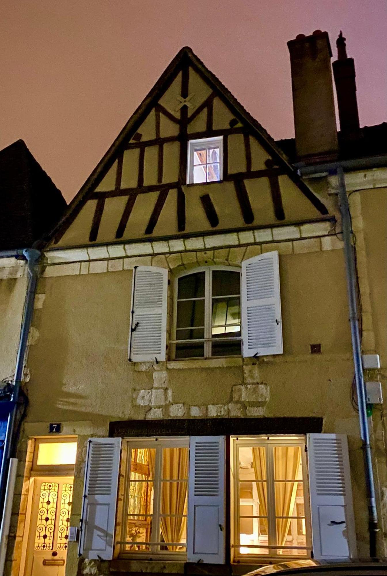 L'Amantine Chambres D'Hotes Et Gite Bourges Esterno foto