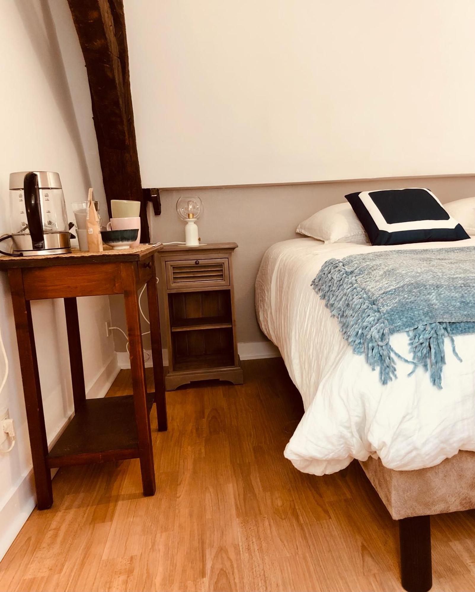 L'Amantine Chambres D'Hotes Et Gite Bourges Esterno foto